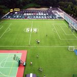 韩国国际学校首尔校区的足球场和篮球场