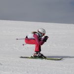 伯尔尼国际学校的学生在滑雪