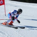 洛桑国际学校的学生在滑雪