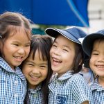 曼谷哈罗国际学校的幼儿园小朋友开心的在一起玩耍