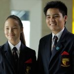 英华国际学校的学生自信微笑